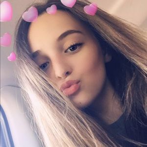 Meet your Posher, Reese